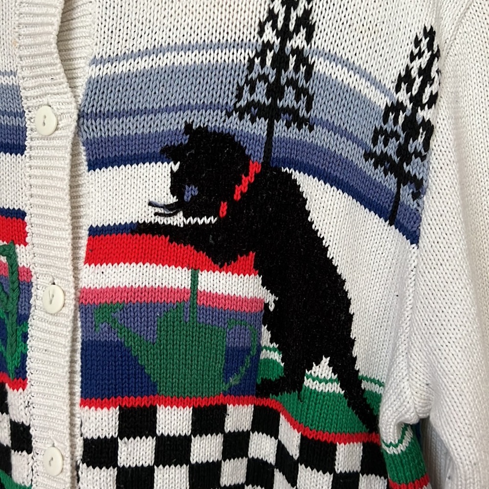 Vintage Cat Patterned White Sweater - Picture 3 of 10